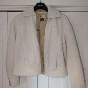 Universal Thread Off-White Teddy Jacket